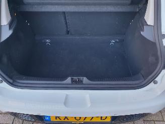 Renault Clio 0.9 TCe Limited picture 26