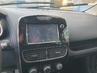 Renault Clio 0.9 TCe Limited picture 19