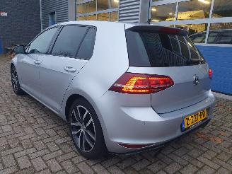 Volkswagen Golf 1.4 TSI ACT Connected Series picture 4