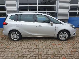 Opel Zafira TOURER 1.4 Turbo Business Executive Automaat picture 6