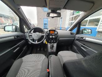 Opel Zafira 1.6 Cosmo 7 Persoons picture 13