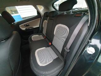 Kia Cee d 1.6 GDI Business Pack picture 27