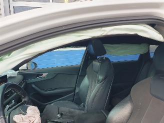 Audi A4 Avant 3.0 TDI quattro Sport Pro Line S Automaat picture 18