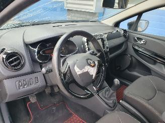 Renault Clio 0.9 TCe Expression picture 13