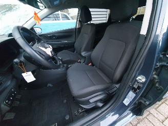 Hyundai I-20 1.0 T-GDI Premium Hybrid picture 12