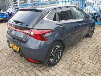 Hyundai I-20 1.0 T-GDI Premium Hybrid picture 5