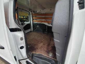 Peugeot Partner 120 1.6 e-HDI L1 XT Profit + 2Tronic Automaat Schadevrij picture 20