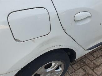 Dacia Logan MCV 0.9 TCe Prestige picture 11