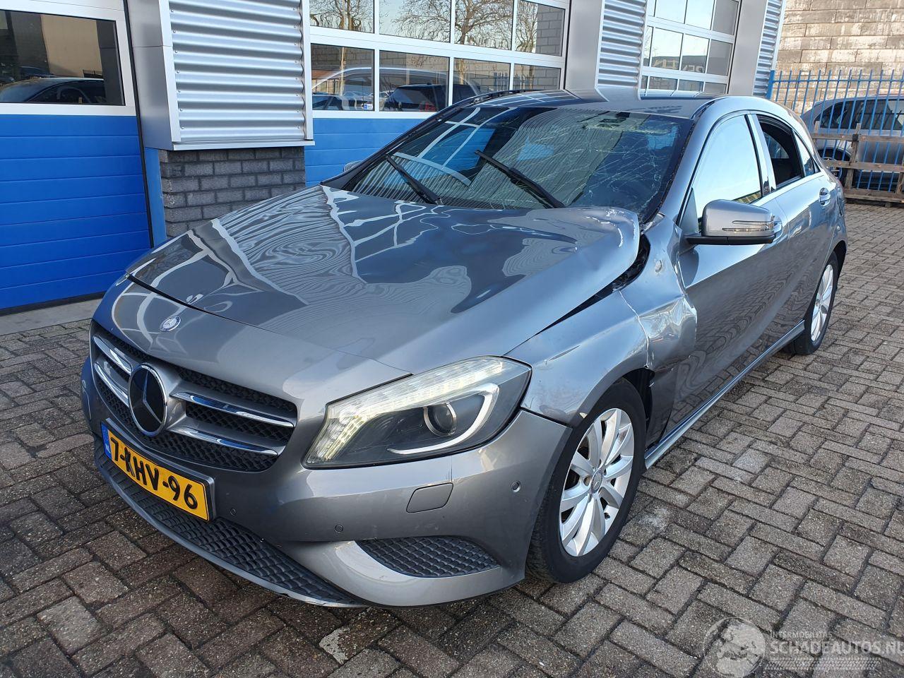 Mercedes A-klasse 180 CDI Edition Navigatie 4U3