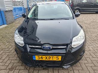 Ford Focus 1.0 EcoBoost Lease Trend picture 8