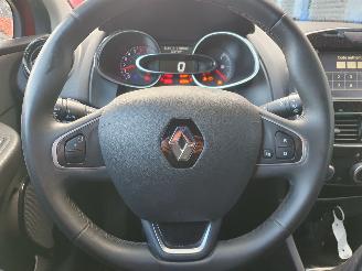 Renault Clio 0.9 TCe Limited picture 16