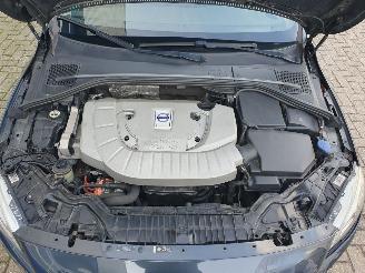 Volvo V-60 2.4 D6 AWD Plug-In Hybrid Summum picture 10