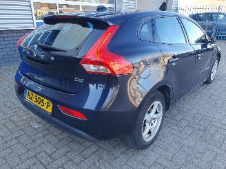 Volvo V-40 2.0 D2 Kinetic Automaat picture 5