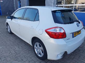 Toyota Auris 1.8 Full Hybrid Limited picture 3