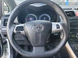 Toyota Auris 1.8 Full Hybrid Limited picture 17