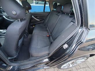 BMW 3-serie 316i Touring picture 26