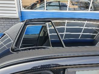 BMW 3-serie 316i Touring picture 3