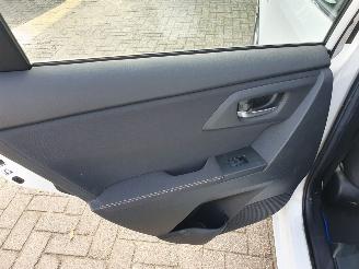 Toyota Auris 1.8 Hybrid Lease picture 30