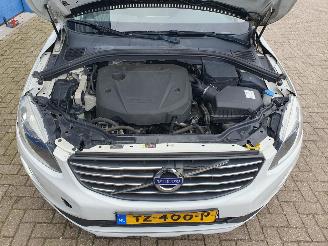 Volvo Xc-60 2.0 AUTOMAAT D4 FWD Summum picture 10