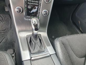 Volvo Xc-60 2.0 AUTOMAAT D4 FWD Summum picture 24