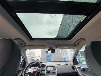 Volvo Xc-60 2.0 AUTOMAAT D4 FWD Summum picture 17