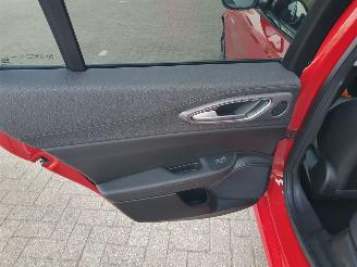 Alfa Romeo Giulia 2.0 T AWD Veloce Automaat picture 31