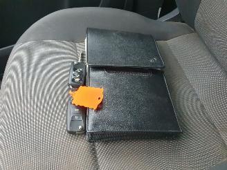 Volkswagen Caddy 1.6 TDI Maxi BMT picture 21