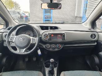 Toyota Yaris 1.3 VVT-i Aspiration picture 15