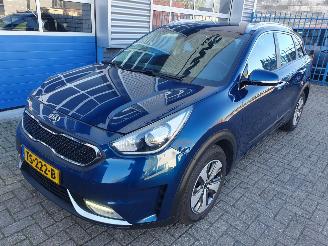 Unfallwagen Kia Niro 1.6 GDi Hybrid DynamicLine 2018/10