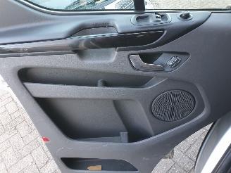 Ford Transit Custom 280 2.0 TDCI L1H1 Limited picture 12