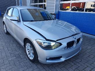 BMW 1-serie 116D Automaat picture 7