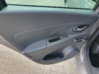 Renault Clio 0.9 TCe Limited picture 22