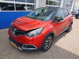 Schadeauto Renault Captur 0.9 TCe Expression 2016/1