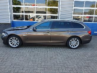 BMW 5-serie 520i automaat Upgrade Edition picture 2
