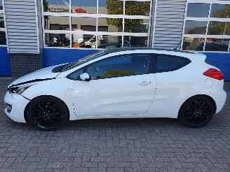 Kia Cee d 1.6 GDI ComfortLine picture 2