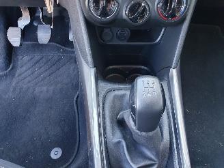 Peugeot 2008 1.2 PureTech Blue Lion picture 20