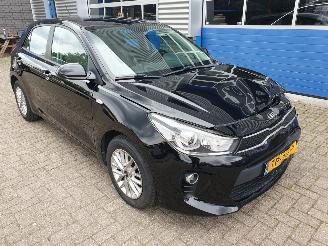 Kia Rio 1.0 TGDI Design Edition picture 7