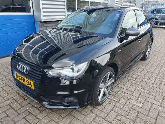 Schadeauto Audi A1 SPORTBACK 1.2 TFSI Admired 2014/7