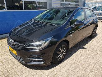 škoda osobní automobily Opel Astra 1.2 Business Edition 2021/2