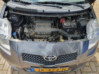 Toyota Yaris 1.3 VVTi Terra schadevrij picture 9