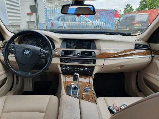 BMW 5-serie 523i High Executive picture 17