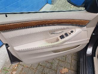 BMW 5-serie 523i High Executive picture 13