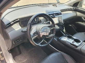 Hyundai Tucson 1.6 T-GDI PHEV Comfort Smart 4WD picture 15