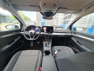 Volkswagen Golf 1.5 eHybrid Life Edition picture 18