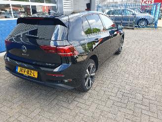 Volkswagen Golf 1.5 eHybrid Life Edition picture 5