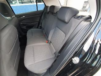 Volkswagen Golf 1.5 eHybrid Life Edition picture 30