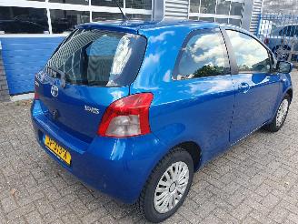 Toyota Yaris 1.0 VVTi picture 5