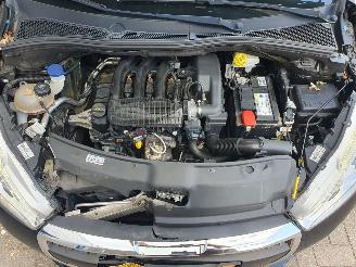 Peugeot 208 1.2 PureTech Blue Lion picture 10