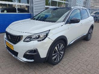  Peugeot 3008 1.2 PureTech Allure 2018/9