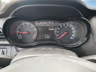 Opel Karl 1.0 ecoFLEX 120 Jaar Edition picture 19
